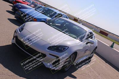 media/Sep-14-2025-Speed Ventures (Sun) [[b2951cd086]]/Around the Pits/